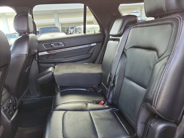 Certified 2017 Ford Explorer Limited w/ Equipment Group 301A image 18