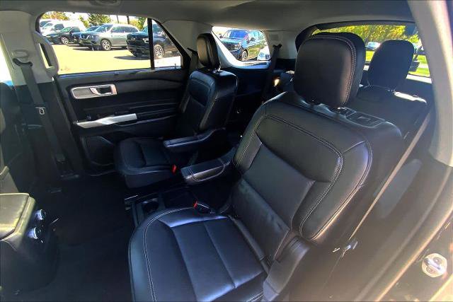 Certified 2021 Ford Explorer Limited w/ Hybrid Equipment Group 310A AWD/4WD image 21
