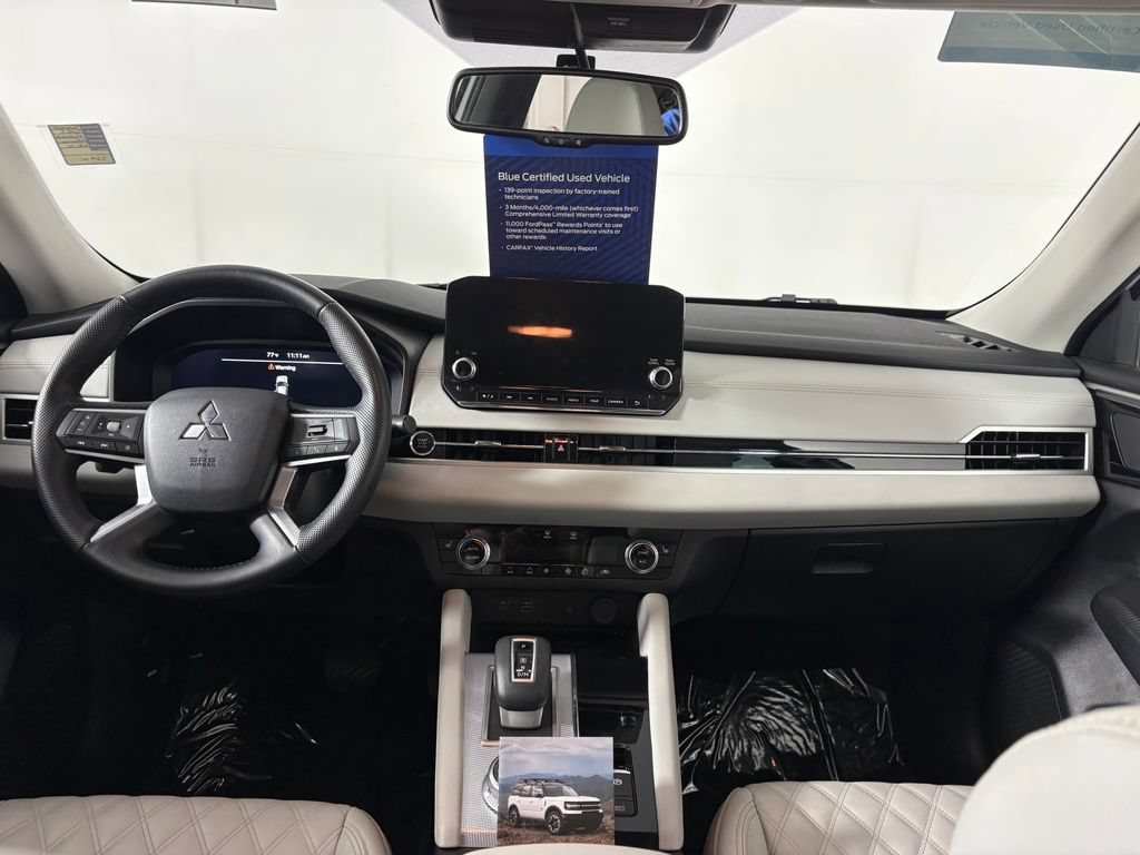 Used 2023 Mitsubishi Outlander SEL FWD image 26