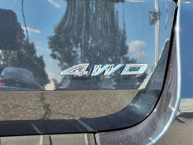 Certified 2024 Ford Explorer XLT w/ Equipment Group 202A AWD/4WD image 26