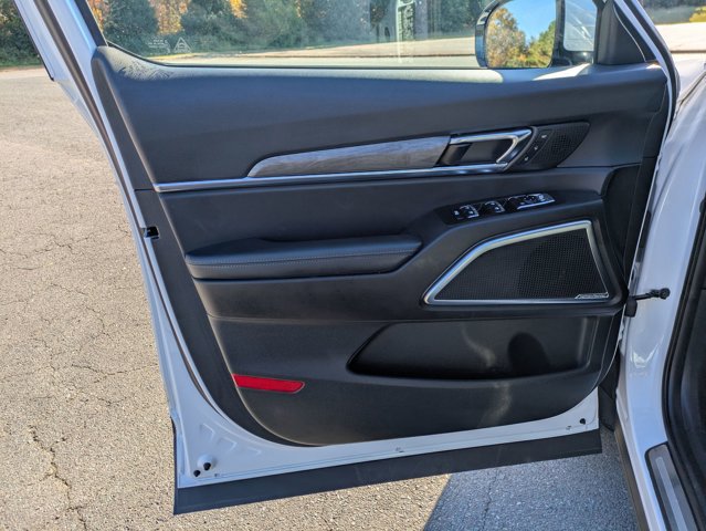 Used 2024 Kia Telluride SX Prestige X-Line image 12