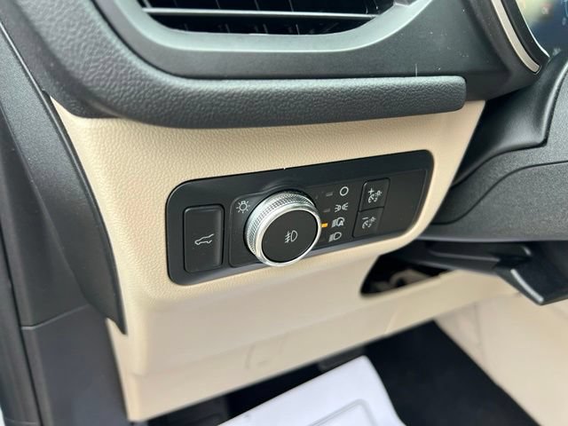 Certified 2022 Ford Escape SEL w/ Technology Package AWD/4WD image 7