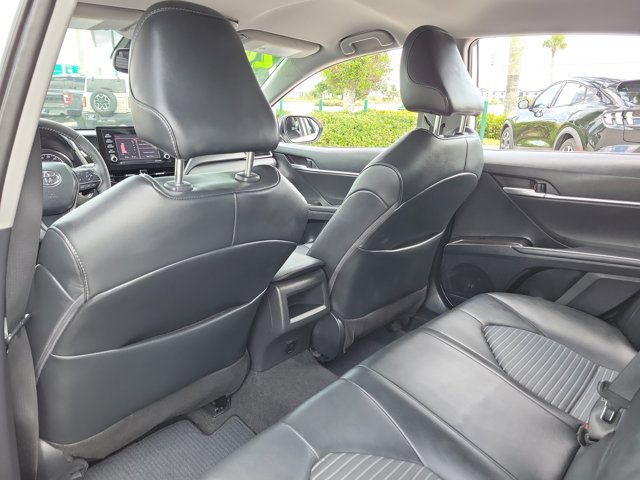 Used 2024 Toyota Camry SE w/ Convenience Package FWD image 10
