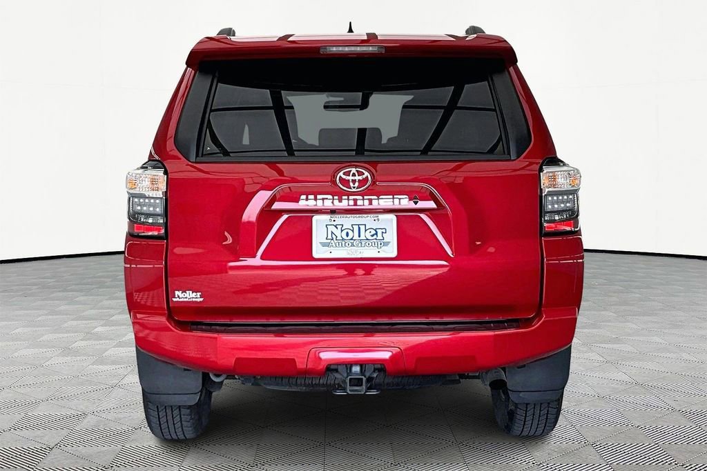 Used 2023 Toyota 4Runner SR5 Premium w/ Moonroof Package image 3