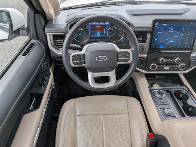 Certified 2022 Ford Expedition Max XLT image 31