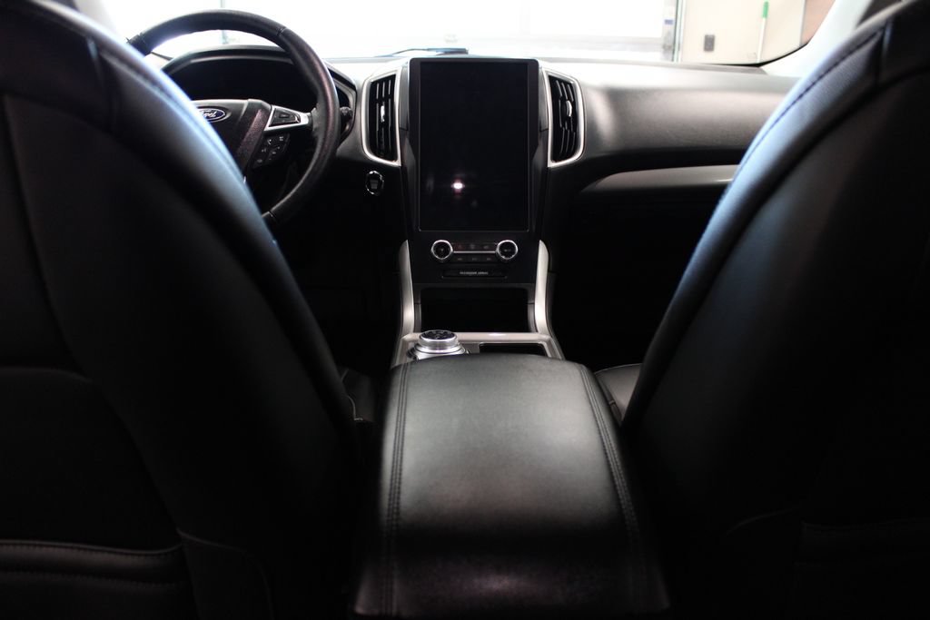 Certified 2024 Ford Edge SEL w/ Convenience Package AWD/4WD image 43