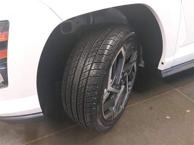 Used 2024 Hyundai Kona N Line image 31