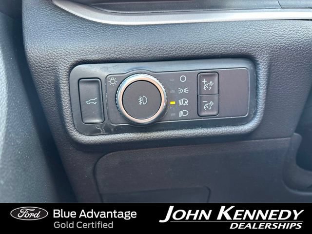 Certified 2022 Ford Explorer XLT w/ Equipment Group 202A AWD/4WD image 26
