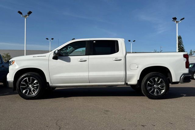 Used 2022 Chevrolet Silverado 1500 LT w/ Protection Package image 6