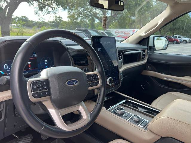 Certified 2022 Ford Expedition Max Limited AWD/4WD image 9