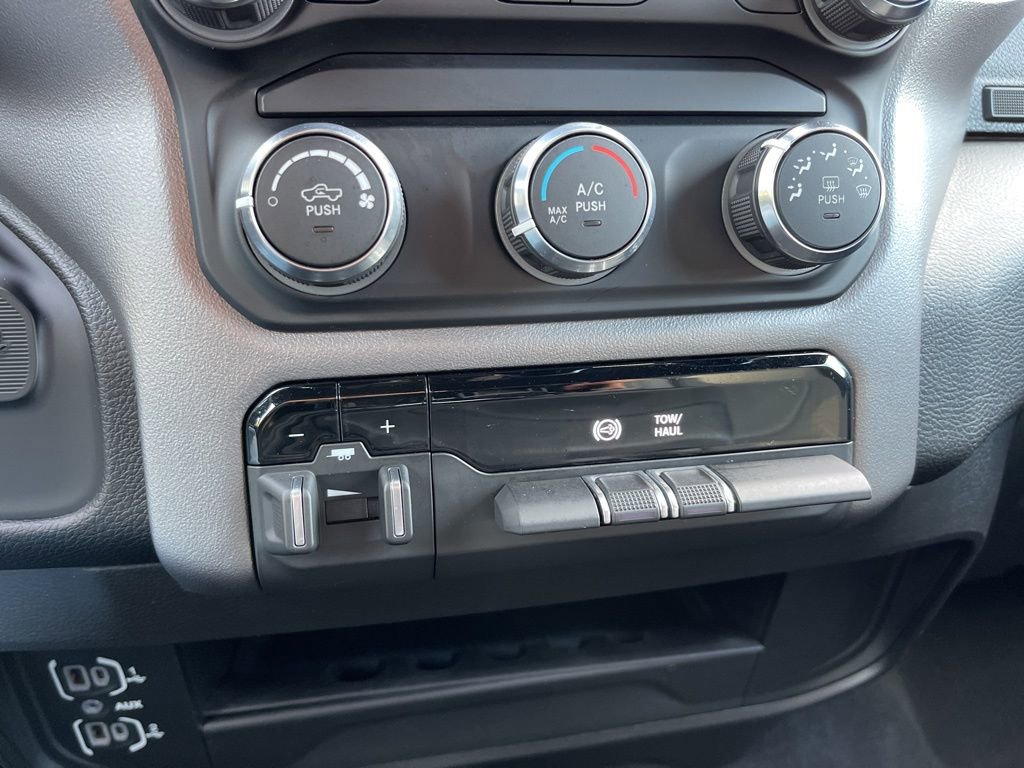 Used 2024 RAM 2500 Big Horn image 12