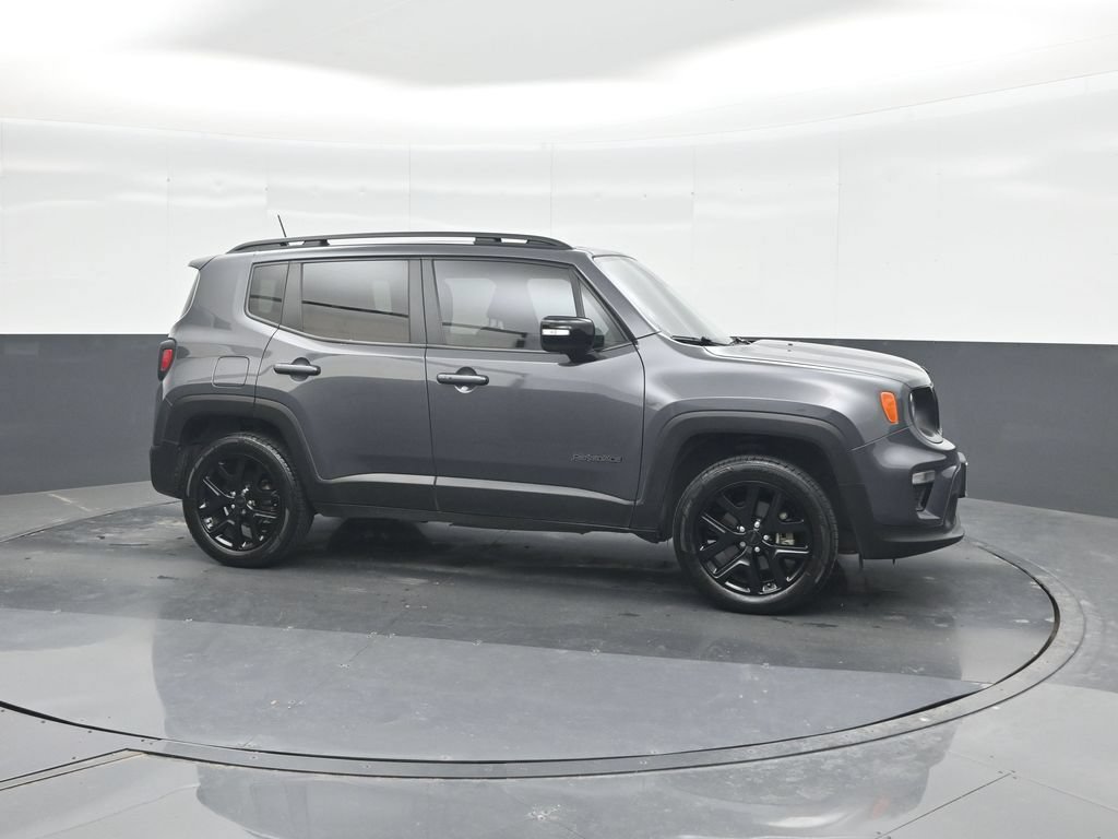 Used 2022 Jeep Renegade Altitude AWD/4WD image 11