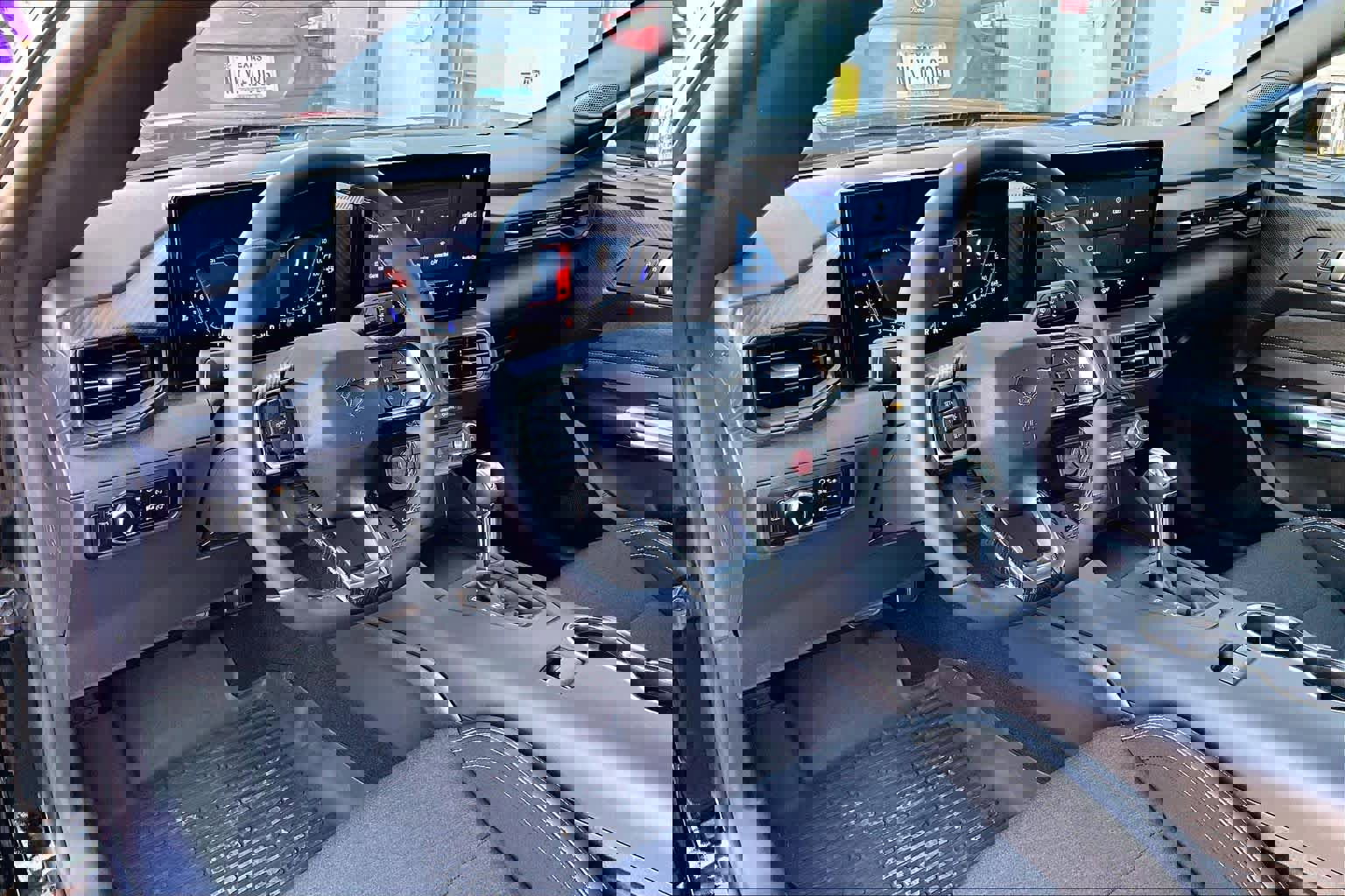 Certified 2025 Ford Mustang Coupe image 19