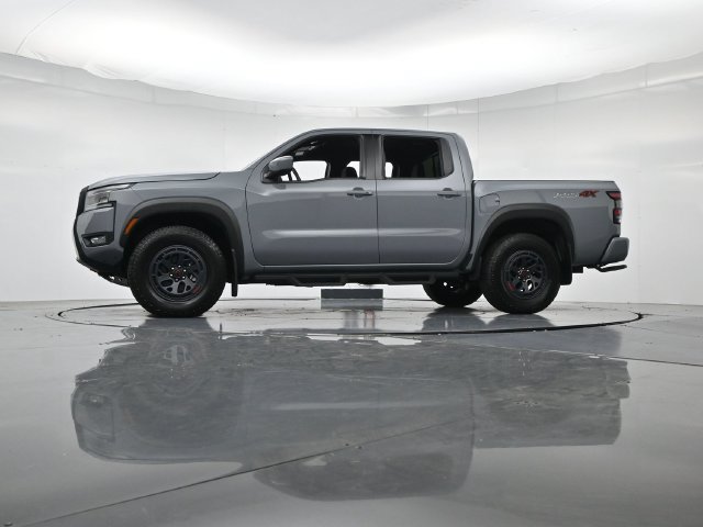 Used 2025 Nissan Frontier PRO-4X AWD/4WD image 38