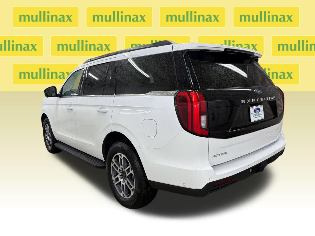 Certified 2025 Ford Expedition Active RWD image 10