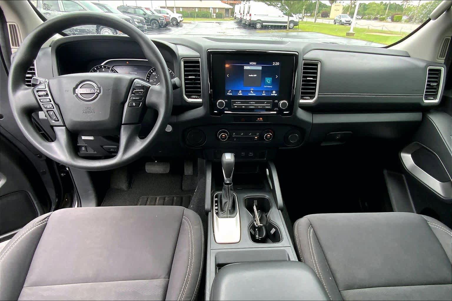 Used 2022 Nissan Frontier SV w/ Technology Package RWD image 15