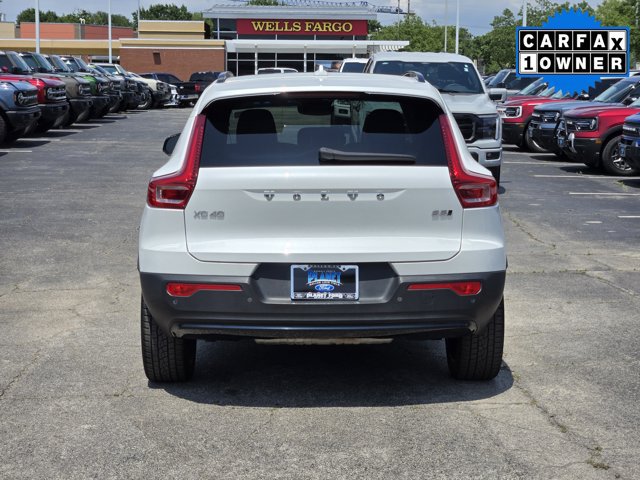 Used 2024 Volvo XC40 B5 Ultimate w/ Protection Package Premier AWD/4WD image 6
