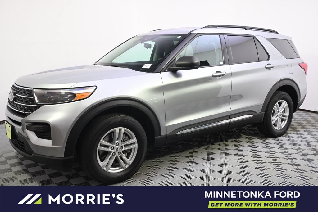 Certified 2023 Ford Explorer XLT w/ Class IV Trailer Tow Package AWD/4WD image 2