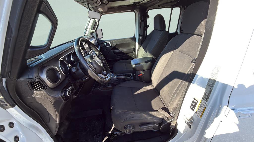 Used 2021 Jeep Gladiator Sport AWD/4WD image 17