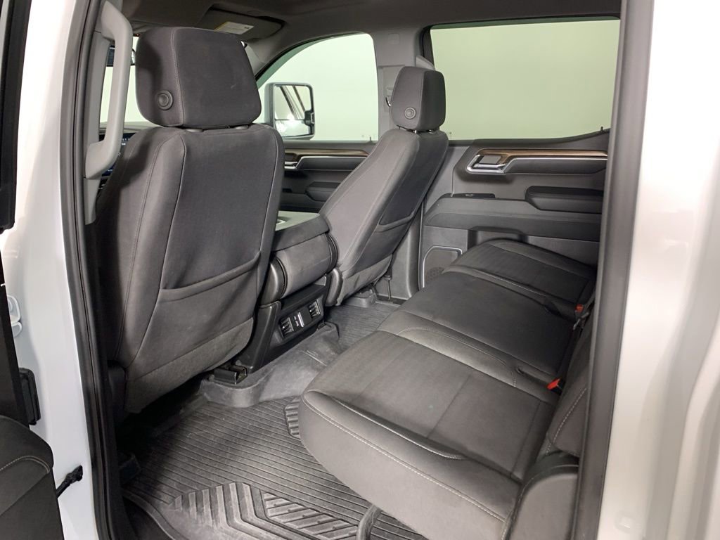 Used 2023 Chevrolet Silverado 1500 RST AWD/4WD image 32