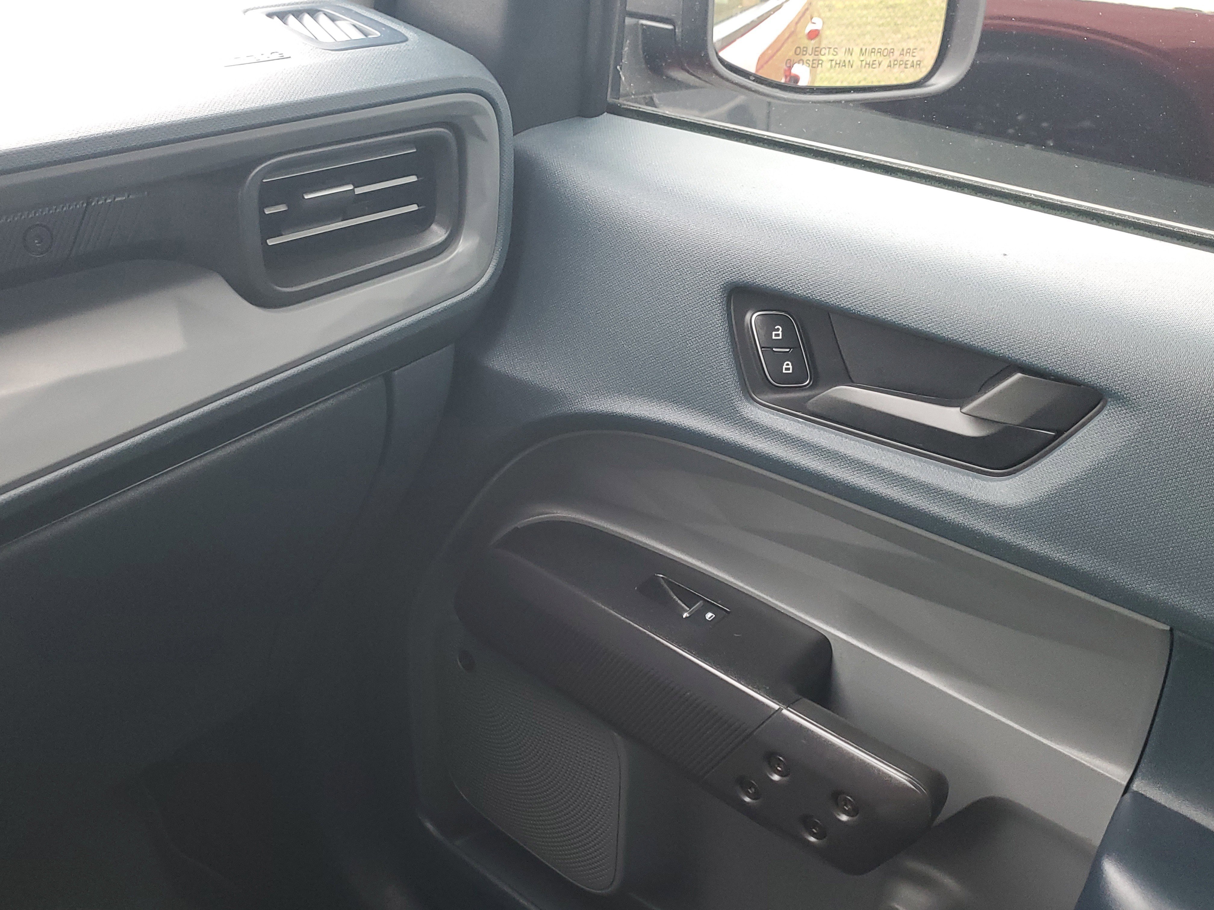 Certified 2024 Ford Maverick Lariat w/ Black Appearance Package image 28