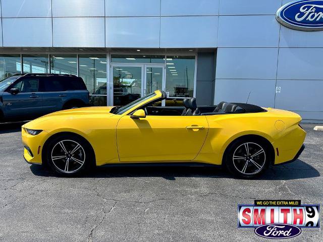 Certified 2024 Ford Mustang Convertible RWD image 11