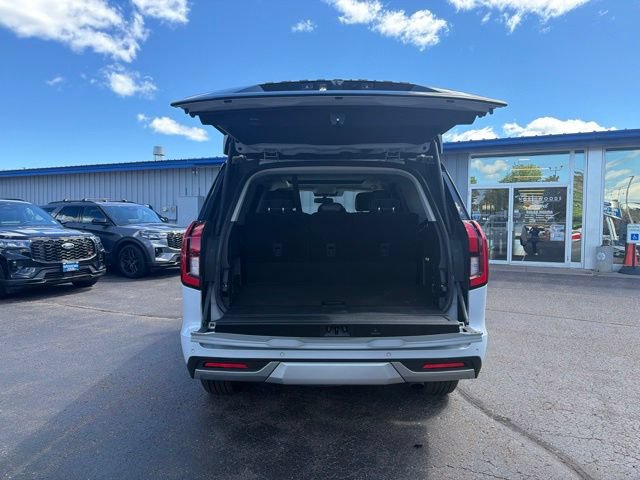 Certified 2025 Ford Expedition Platinum AWD/4WD image 8