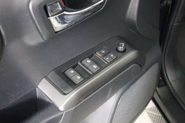 Used 2023 Toyota Tacoma TRD Off-Road AWD/4WD image 42