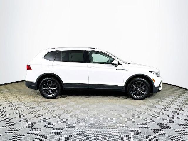 Used 2022 Volkswagen Tiguan SE image 6