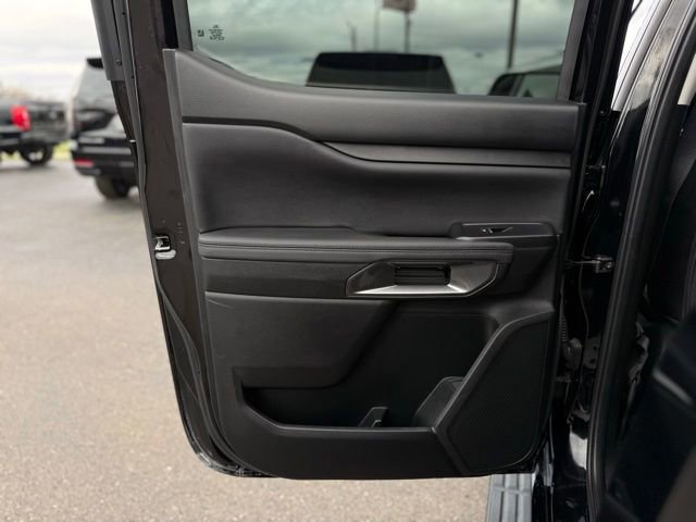 Certified 2025 Ford Ranger Lariat w/ Black Appearance Package image 29