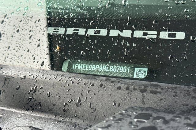 Certified 2024 Ford Bronco Badlands image 3