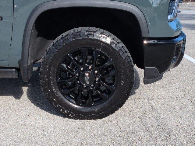 Used 2025 Chevrolet Silverado 2500 LTZ w/ Trail Boss Package AWD/4WD image 11