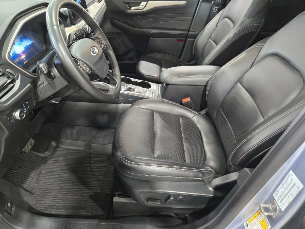 Certified 2022 Ford Escape SEL w/ Technology Package image 24