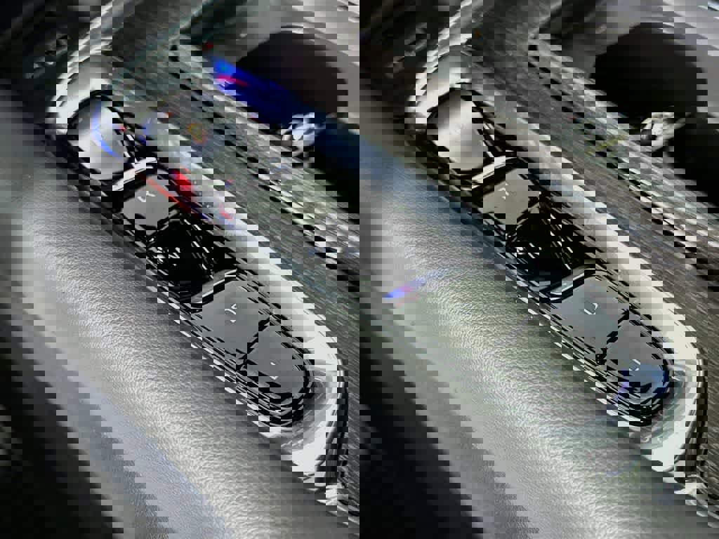 Used 2023 Buick Enclave Avenir w/ Avenir Technology Package AWD/4WD image 22