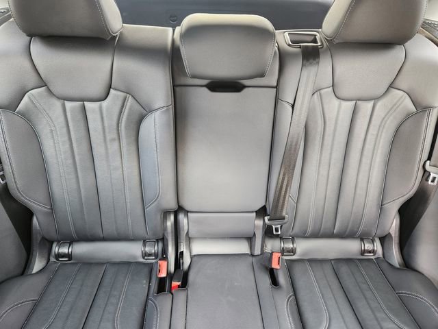 Used 2023 Audi Q5 e Premium Plus image 15