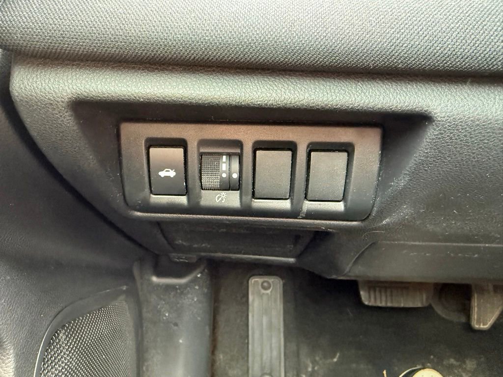 Used 2022 Subaru Legacy Premium AWD/4WD image 16