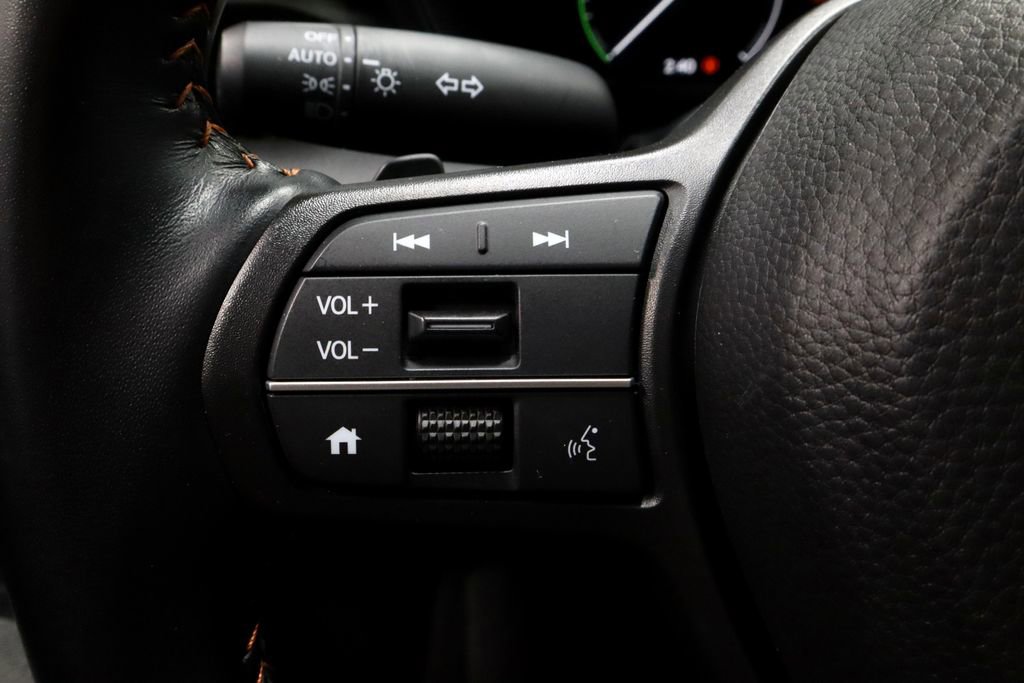 Used 2025 Honda CR-V Sport-L image 29