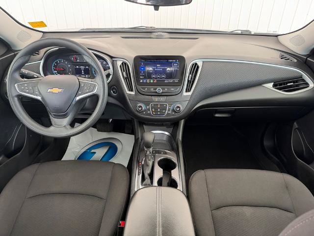 Used 2024 Chevrolet Malibu LT FWD image 3