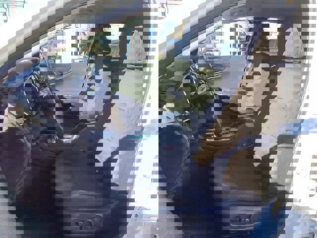 Used 2018 Chevrolet Malibu LT image 16