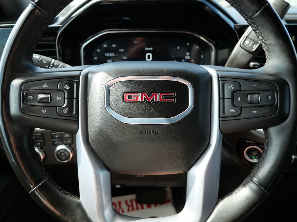 Used 2025 GMC Sierra 1500 SLT AWD/4WD image 24