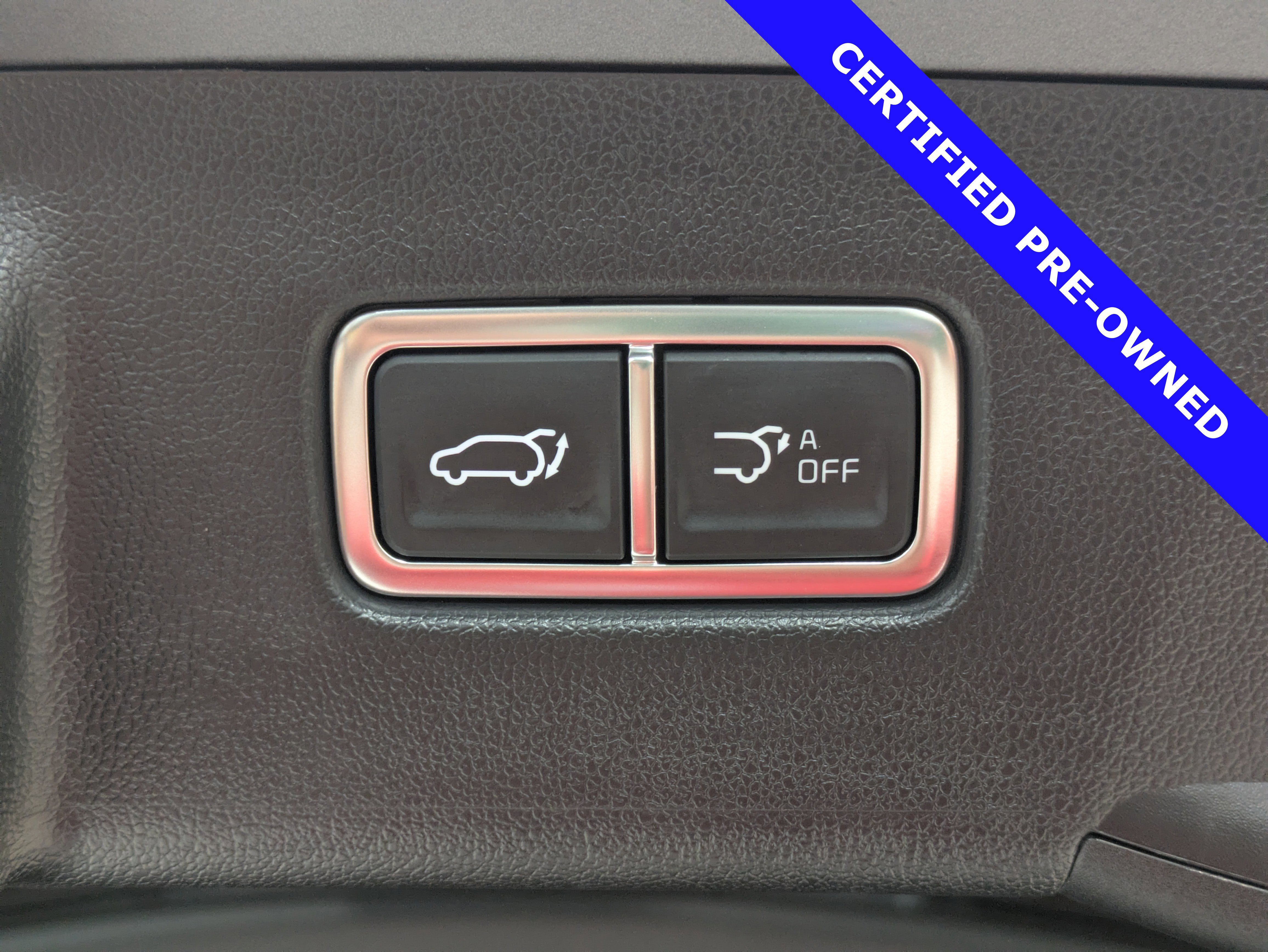 Used 2025 Kia Sorento SX Prestige image 14