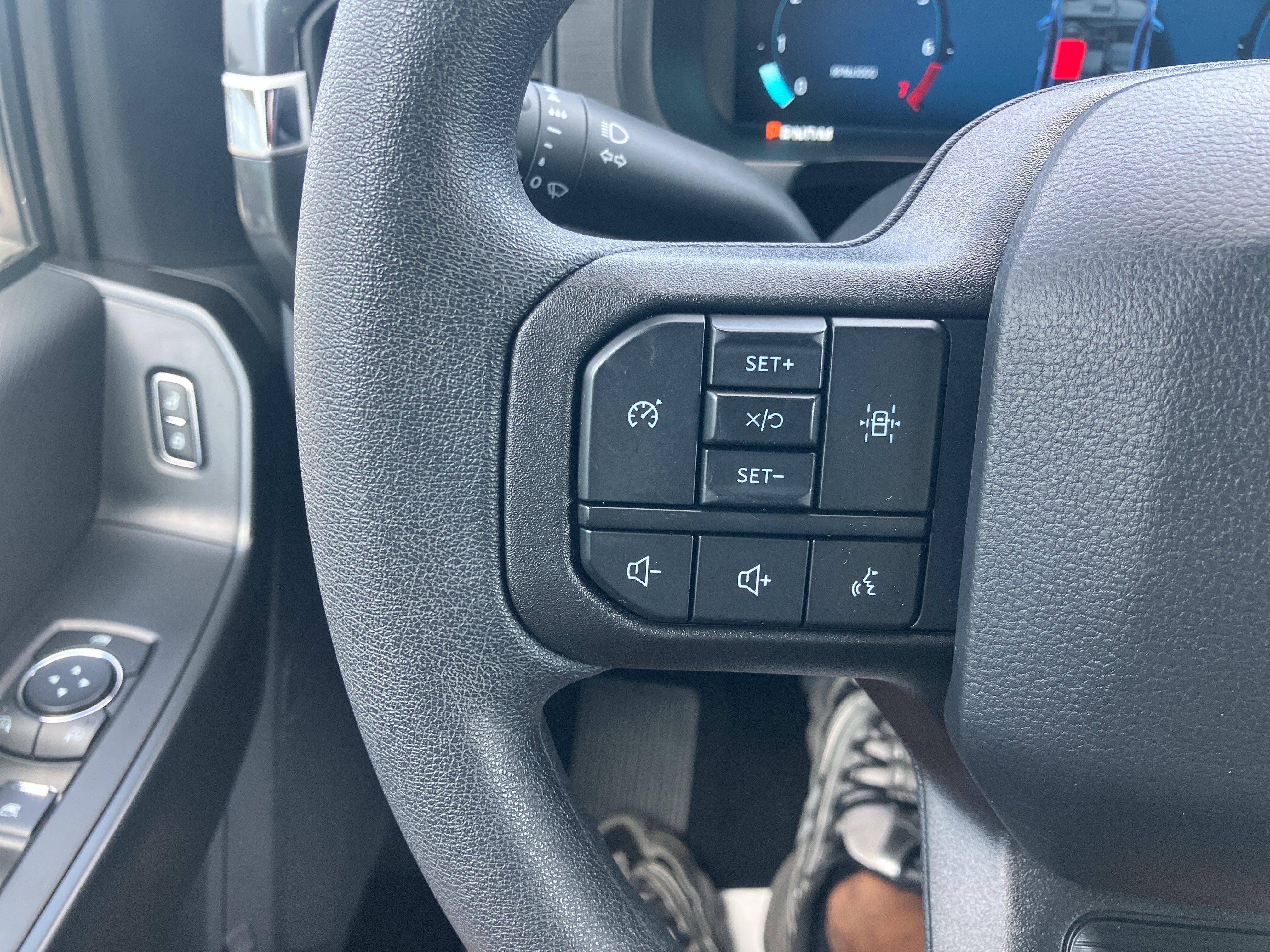 Certified 2025 Ford F150 STX w/ Equipment Group 200A AWD/4WD image 23