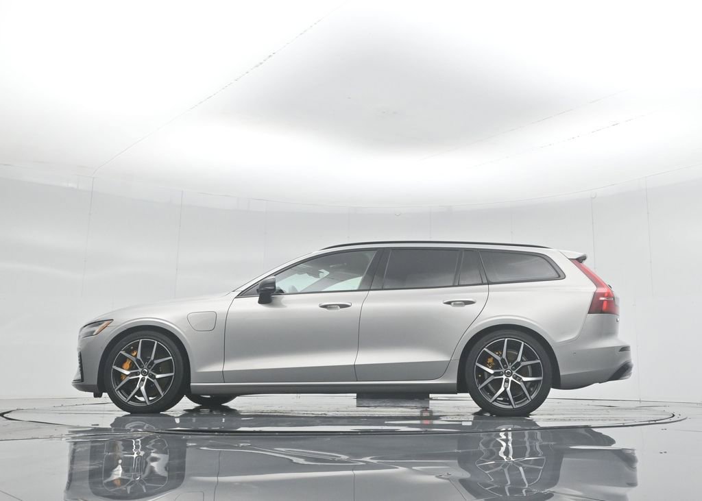 Used 2024 Volvo V60 T8 Polestar w/ Protection Package Premier image 59