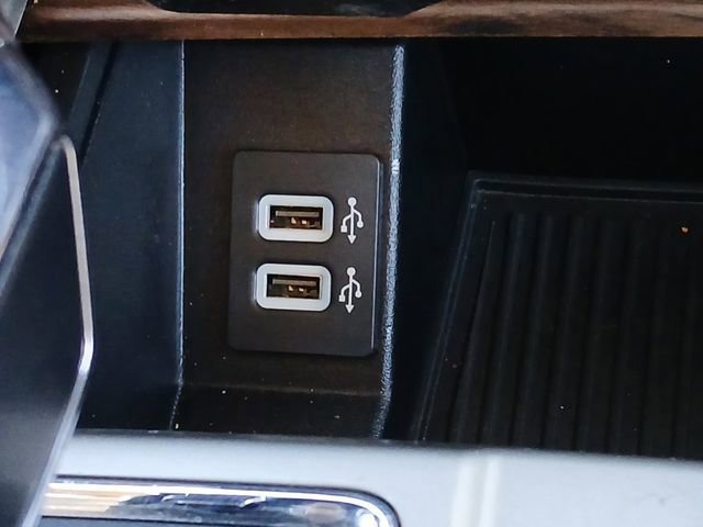 Certified 2020 Ford F150 Lariat image 12