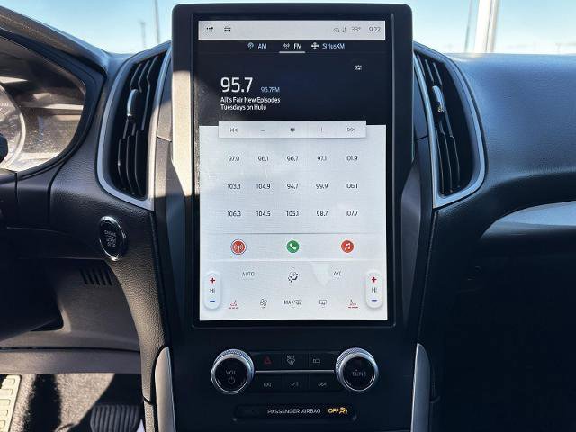 Certified 2023 Ford Edge SEL image 25