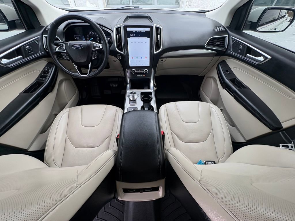 Certified 2022 Ford Edge Titanium w/ Equipment Group 301A image 20