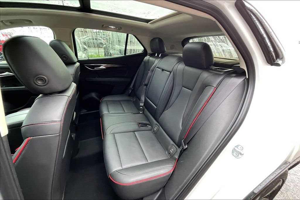 Used 2023 Buick Envision Essence w/ Sport Touring Package AWD/4WD image 25