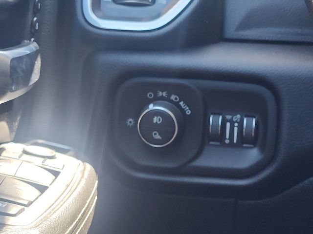 Used 2022 RAM 2500 Laramie AWD/4WD image 12