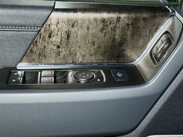 Certified 2024 Ford F250 Lariat w/ Lariat Ultimate Package image 15