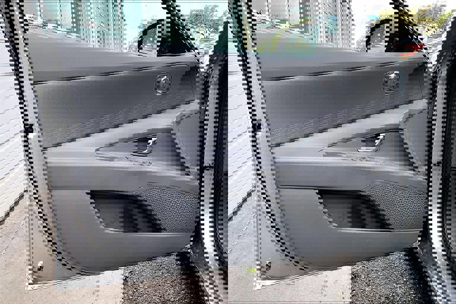 Used 2023 Hyundai Elantra SEL w/ Cargo Package image 24